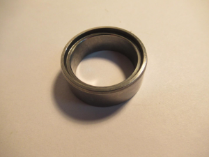 PIERŚCIEŃ DYSTANSOWY 32X25X11.4.png