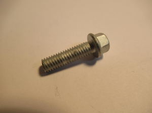 ŚRUBA MONTAŻOWA NAPINACZA ŁAŃCUCHA ROZRZĄDU M6X22.png