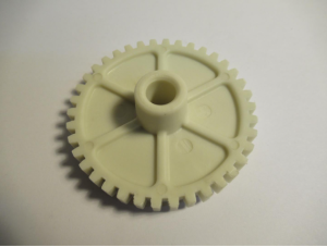 ZĘBATKA POŚREDNIA NAPĘDU POMPY OLEJU 38T.png