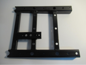 mocowanie podnóżka prawe przód.png