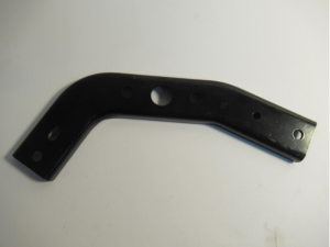 wspornik mocowania wyciągarki prawy.png