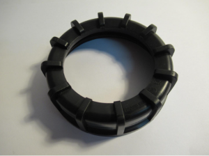 mocowanie pompy paliwa.png